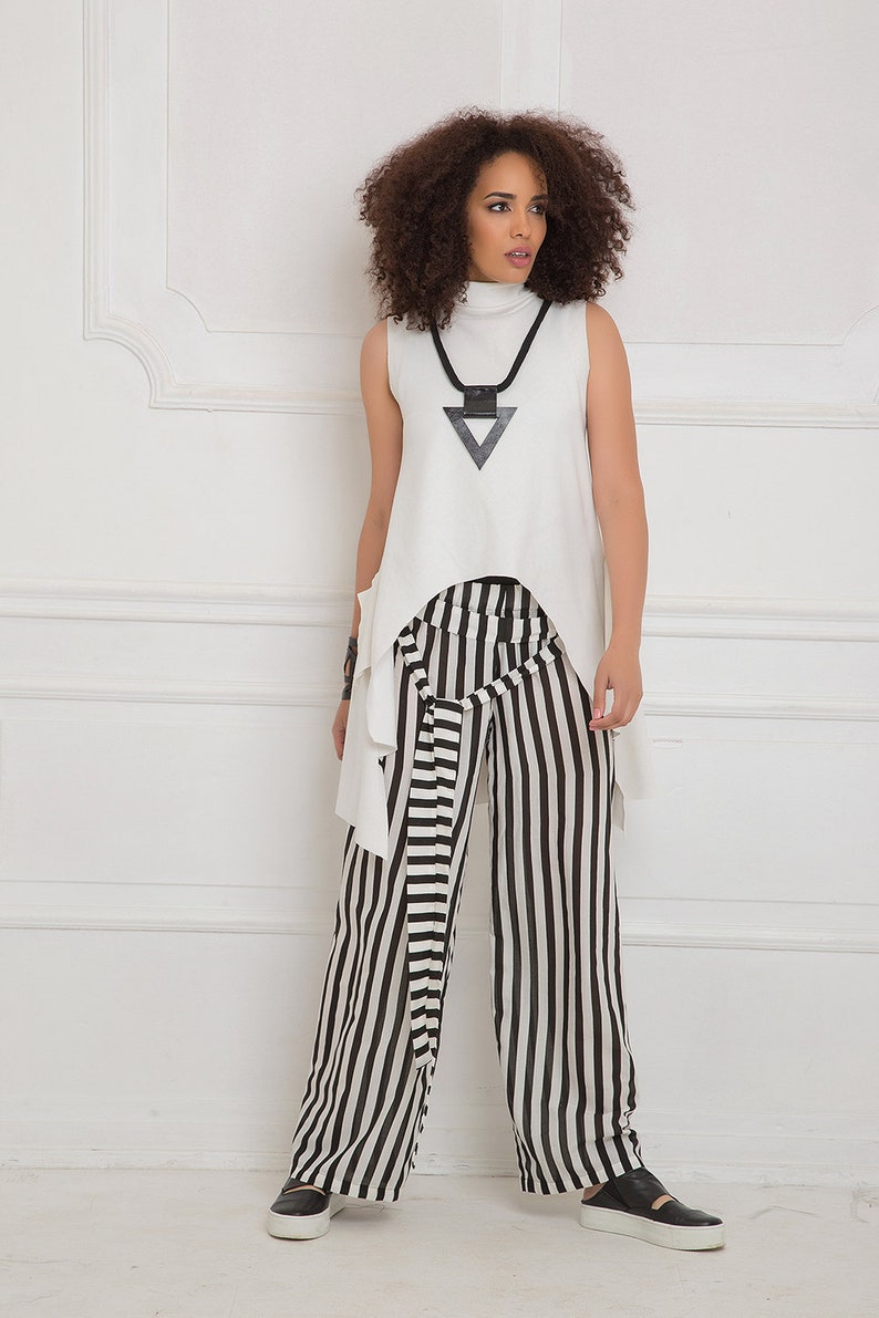 women's pants with stripes down the side