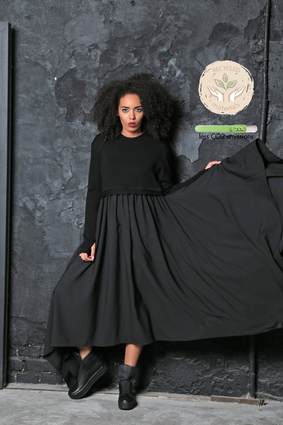Maken wervelkolom door elkaar haspelen Zwarte maxi-jurk in grote maten Asymmetrische jurk in - Etsy Nederland