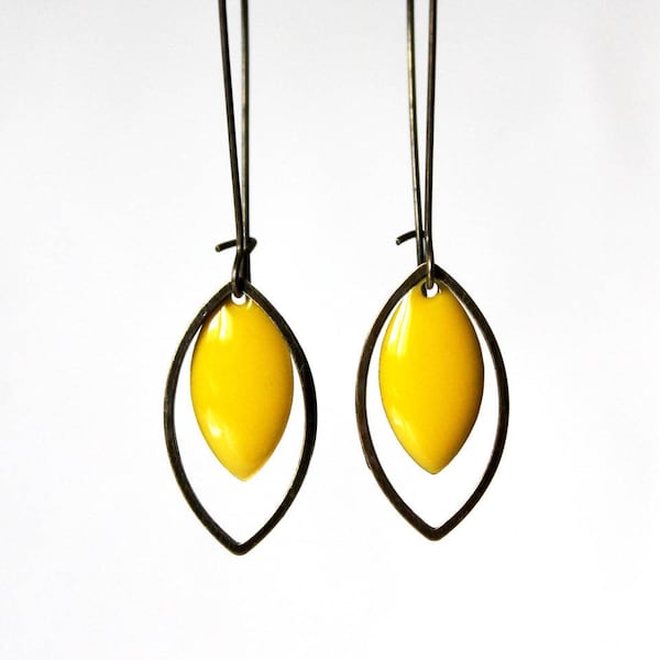 Boucles d'oreilles Navette émaillée Jaune citron Anneau bronze