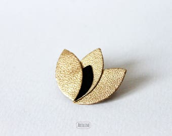 Broche Lotus Cuir Pétales Doré Noir