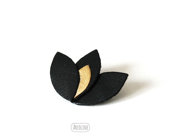 Broche Lotus cuir Noir Doré