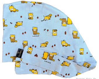 Gorro quirúrgico de algodón con estampado de manzanas y pandas rojos para mujer.