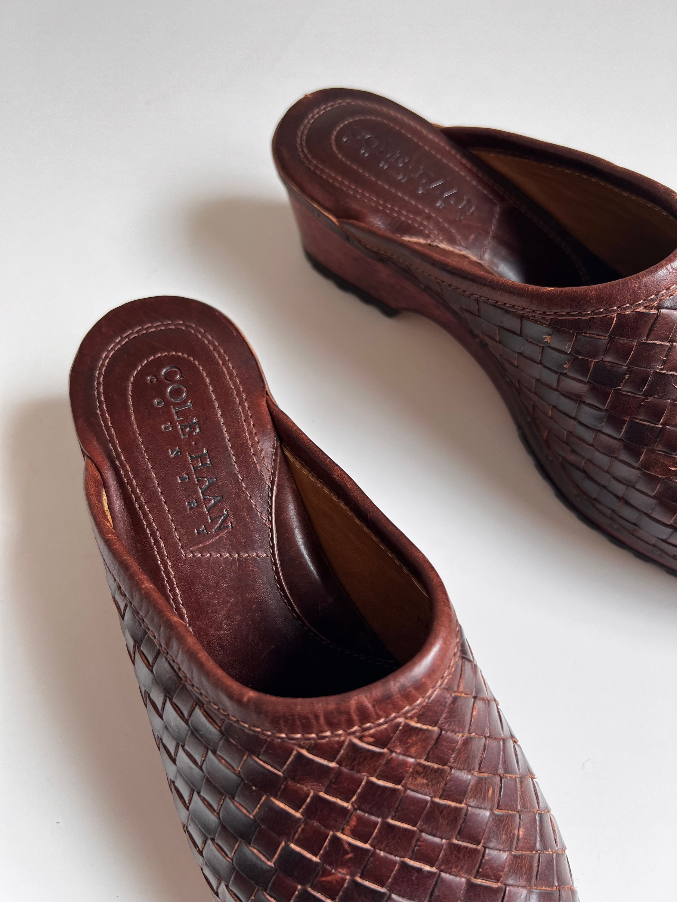 woven leather clogs