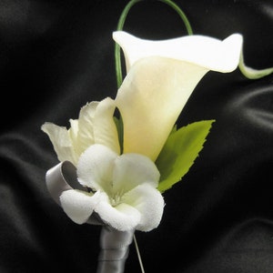 Real Touch Cream Off White Calla Lily Boutonniere Silver Gray Ribbon Wrapped Stem - U pick Ribbon Wedding Groom Groomsmen Prom Homecoming