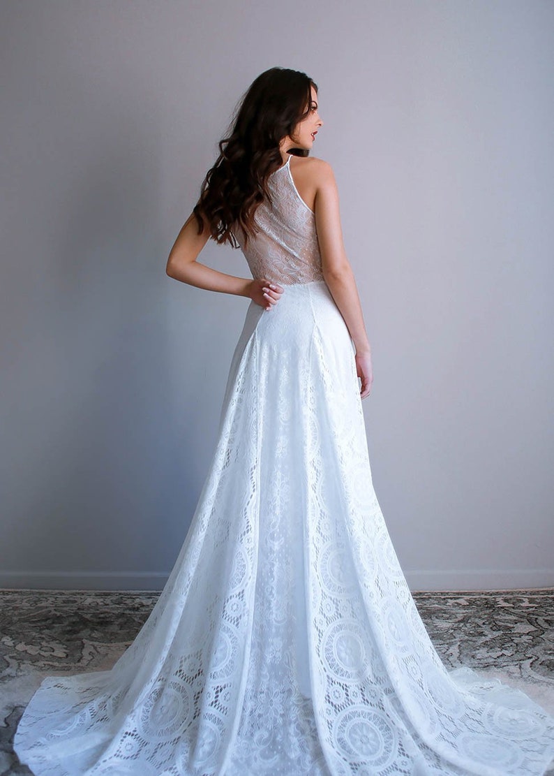 lace wedding dress
