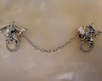 Cloak clasps- Dragons (color- silvers)