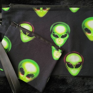 Clutchbag/purse and coinbag/purse set- Aliens