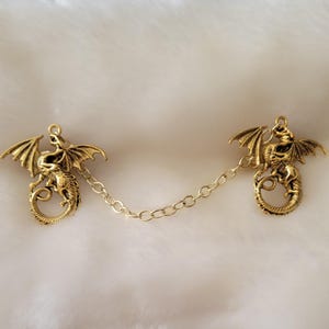 Cloak clasps- Dragons (color- golds/black)