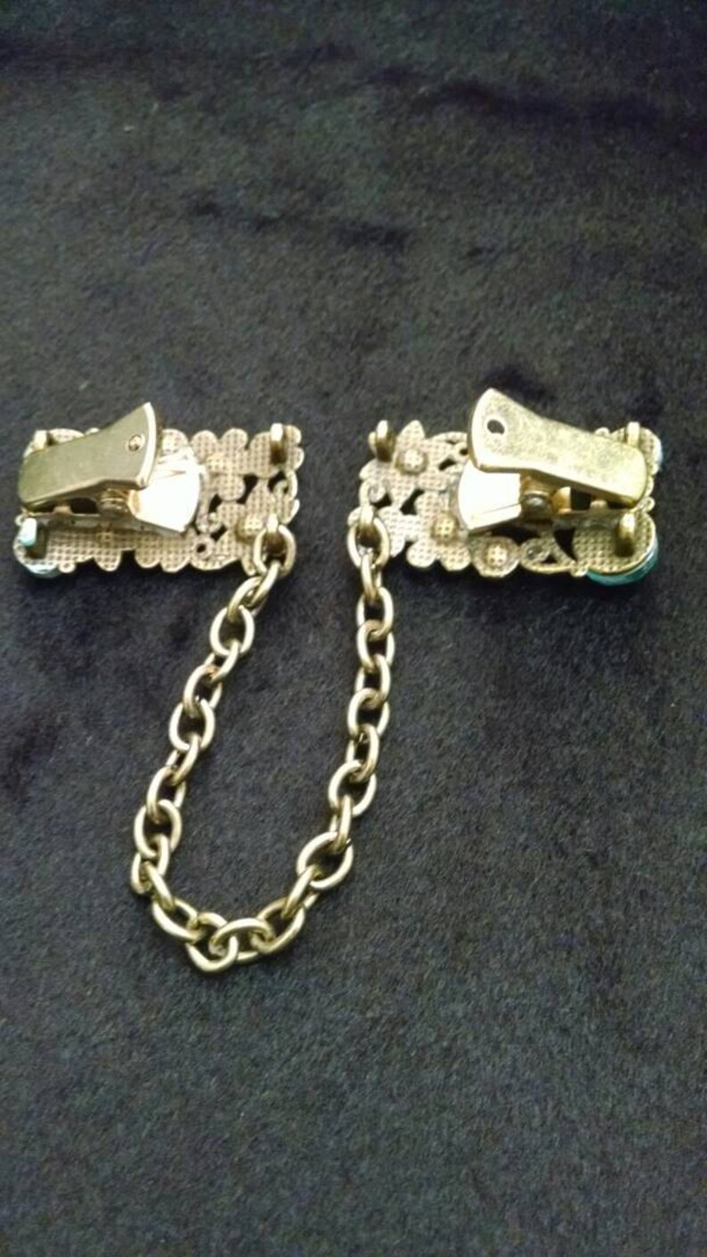 Cloak clasps color- bronzeblues