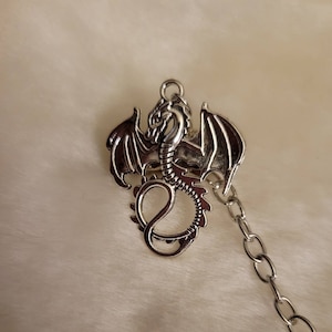 Cloak clasps- Dragons (color- silvers)