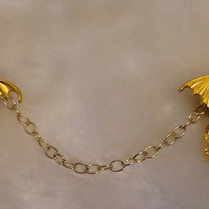 Cloak clasps- Dragons (color- golds/black)
