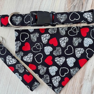 Collier pour chien, Saint-Valentin, Saint-Valentin, craie, bandana, à enfiler, noir, rouge, blanc, porte-clés, porte-clés, coeur, garçon, fille, unisexe, chien