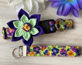 Dog collar, collar with flower, collar with bow, floral dog collar, pansy, pansies, green, summer, spring, dog collar with flower, key fob