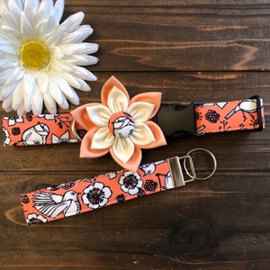 Dog collar, Peach dog collar, beautiful dog collar, Dog collar for girls, Dog collar with flower, collar with flower, spring dog collar