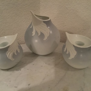 Vintage AK Kaiser W. Germany Porcelain &quot;Fama&quot; Pattern Set Of Vase With Two (2) Matching Candle Holders. Gray And White.