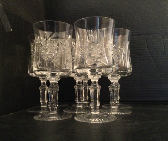 Crystal Wine Glasses Set of 4 Cut Pinwheel 8 Point Star Panel
