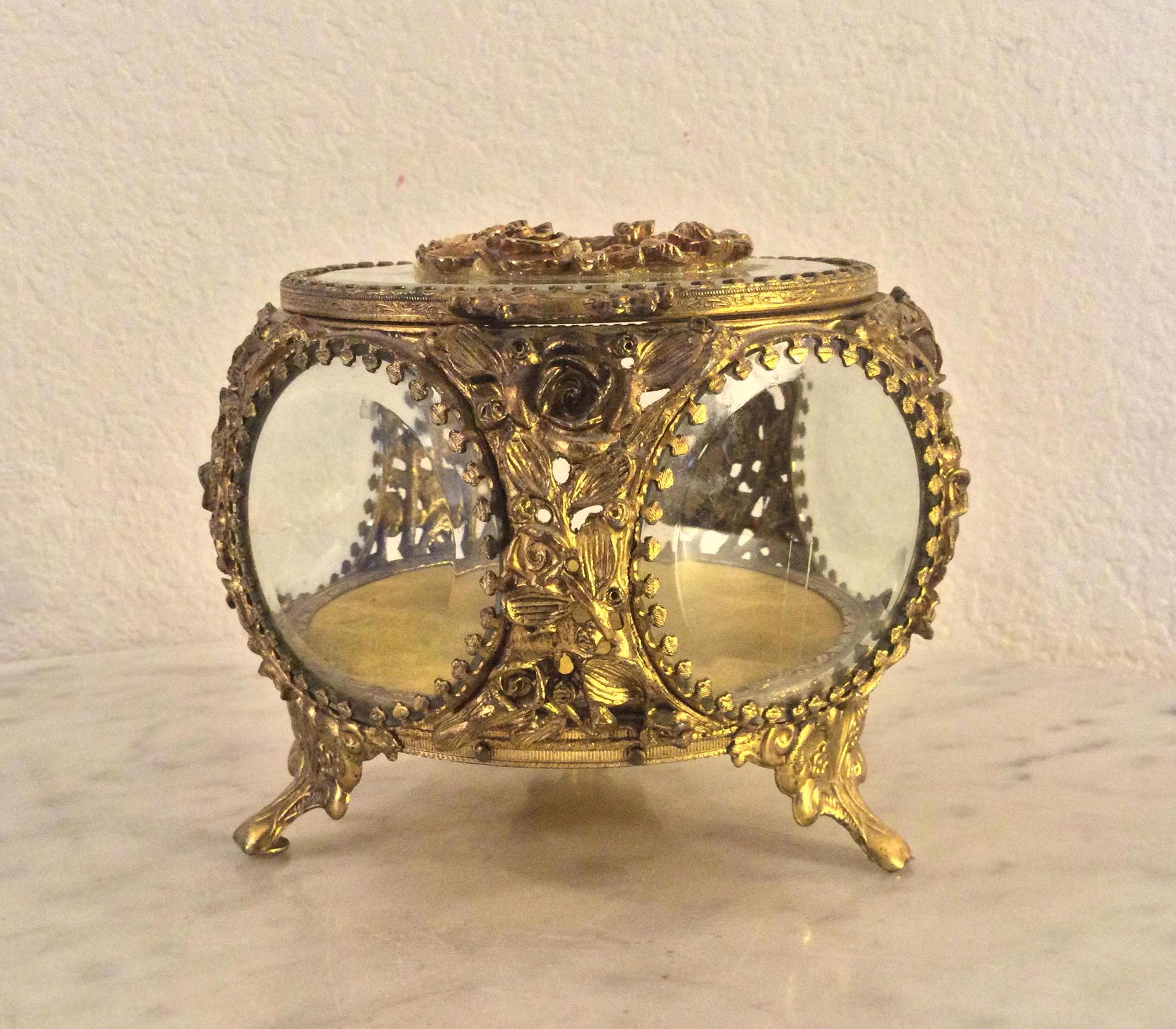 ファッション通販 安い Ormolu French Antique 5 Rose Casket, Box, Jewelry Sided オルゴール