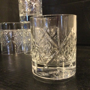 DEWAR’S SCOTCH WHISKEY Glasses. Set Of Six (6). Clear, WIth Elaborated Embossed Celtic Knot Design All Around Bowl.