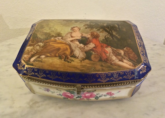 Vintage Stunning RS Prussia Porcelain Dresser Jewelry Box. Top
