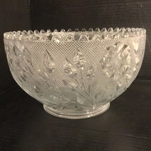 Vintage Gorgeous Westmoreland Glass &quot;Roselin Clear&quot; Pattern No. 999, Round Bowl. Pressed, Embossed Floral, Clear, Sawtooth Rim. USA. Disc.