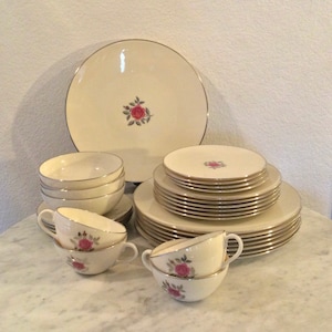 LENOX “BALLAD” 30 Pcs Dinnerware Set. 8 Dinner, 6 Salad, 4 BB Plates, 4 Fruit/Dessert Bowls, 4 Cups & Saucer Sets. Pink Rose Center.Retired.