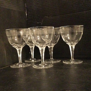 ROSENTHAL CRYSTAL “DUCHESS” 5 Wine Glasses. Etched Band, Multisided Cut Stem #460, Cut Base. Made In Germany. Retired. Signed.