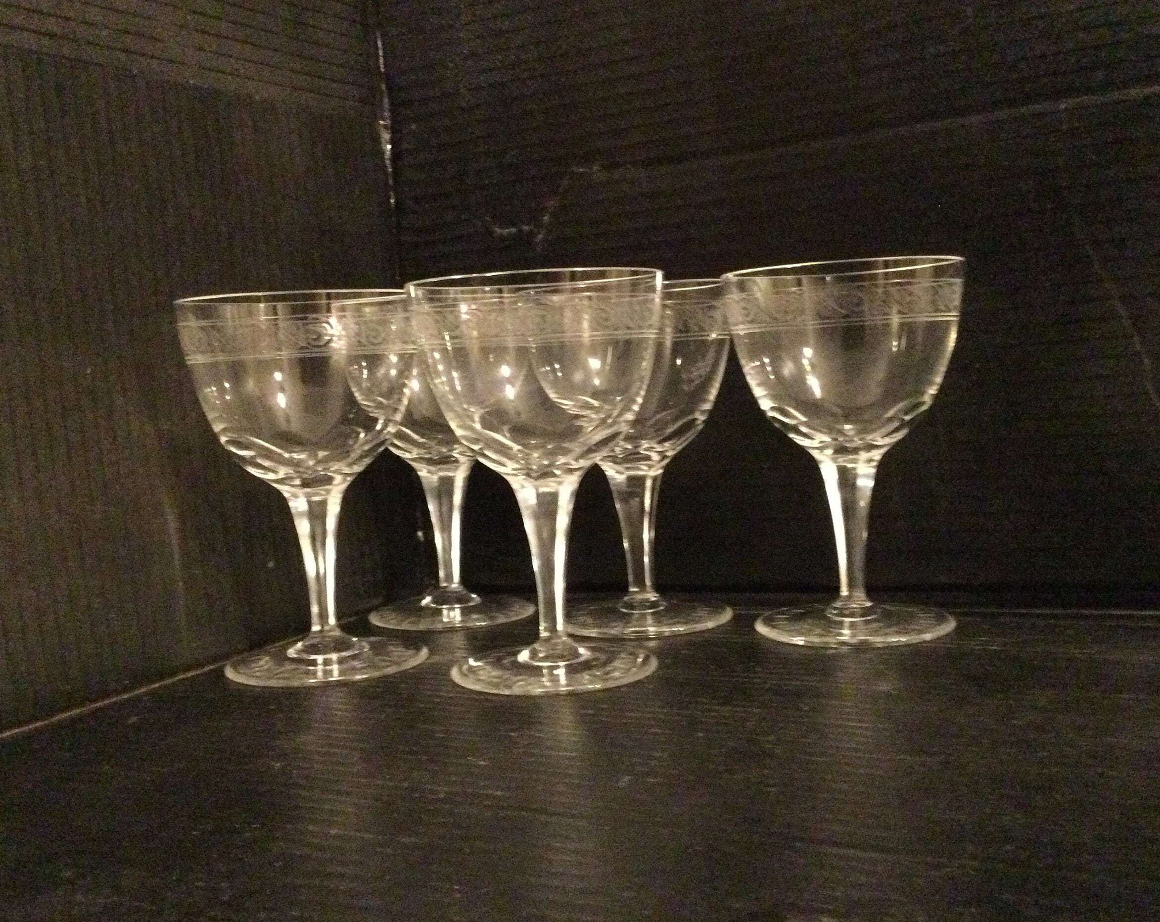 ROSENTHAL CRYSTAL “DUCHESS” 5 Wine Glasses. Etched Band, Multisided Cut Stem #460, Cut Base. Made In Germany. Retired. Signed.