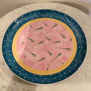 BOIS D&#39; Arc Coupe Dinner Plate &quot;SCALLIONS” Heather Outlaw Kurpis For The Essex Collection, Raul Da Bernarda, Portugal.