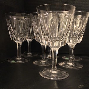 Vintage Gorgeous STUART Fine Crystal “DARTMOUTH” Seven (7) Water Goblets. Clear Cut Crystal. Made In England. Discontinued Actual 1958-1975.