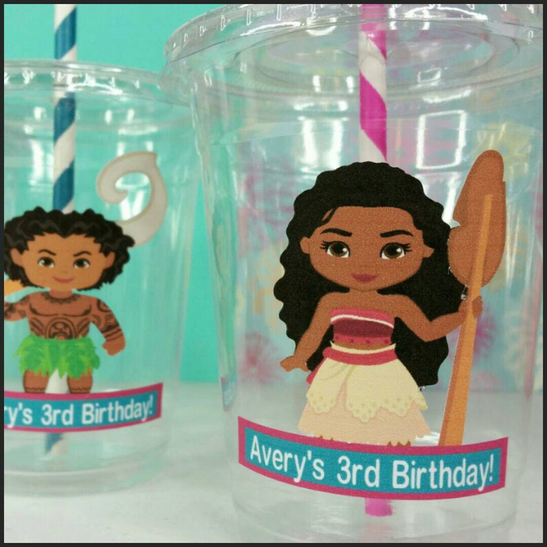 12 Personalized Polynesian Princess Themed Party Cups with Lids and Straws