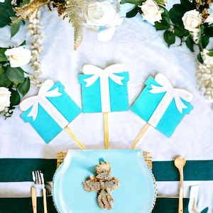 Luxury Giftbox Inspired Cupcake Toppers, Bridal Cupcake Topper, Engagement Ring Topper