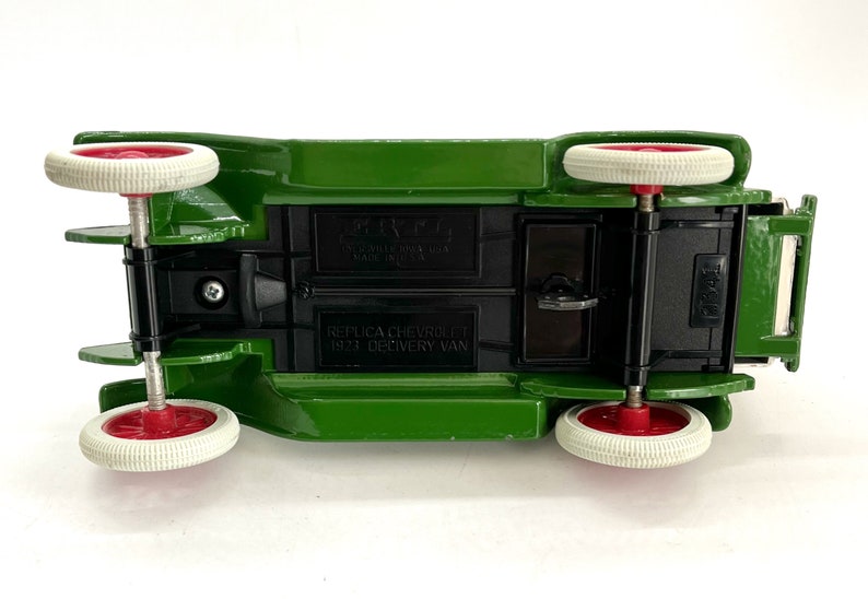 1923 Winn Dixie Truck Locking Coin Bank Diecast Metal Etsy