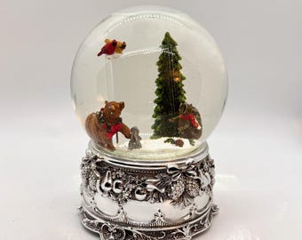 Vintage Musical Christmas Snow Globe, Bear Cardinal Tree Scene, Silver Tone Base