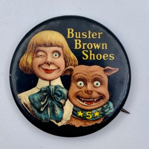 Antique Buster Brown & Tige Shoes c. 1905 Celluloid Pinback