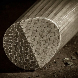 Reptilian Pattern Stainless Steel Damascus Rod