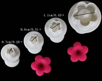 4pcs Plum Flower Plunger Cutter Mold Sugarcraft Fondant Cake Decorating DIY
