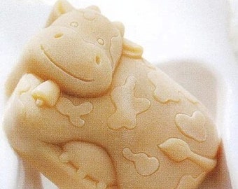 Happy cow shape Silicone Soap mold Craft Art Craft Molds DIY Handmade soap molds