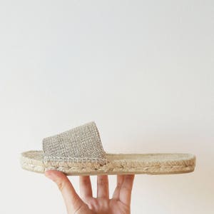 FLAT ORGANIC ESPADRILLES