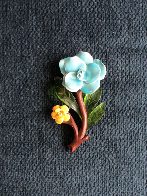 Elzac Brooch 1940s Ceramic Flowers Wood Stem Lucit