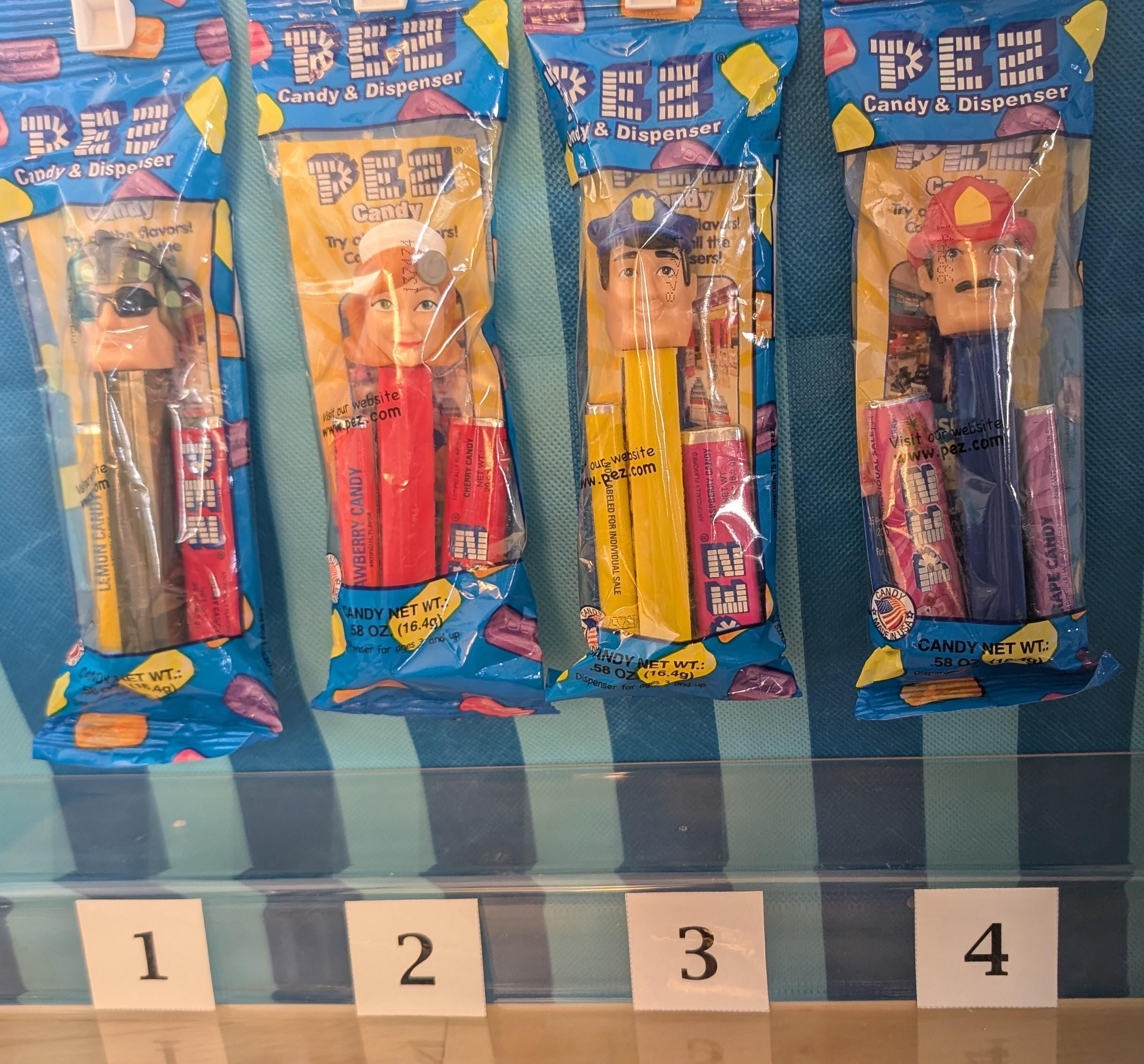 PEZ ドクター ナース 医者 看護師 1970年代 ペッツ Human “Nurse” No Feet Pez Dispenser ナース ビンテージ ペッツ 足