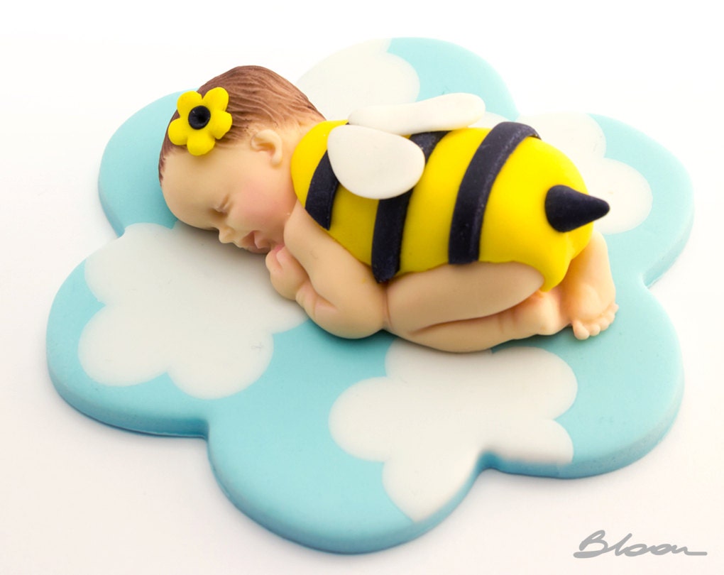 Baby Bumble Bee Fondant Cake Topper, Fondant Sleeping Bee