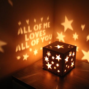 Personalisiertes Geschenk für Freundin Einweihungsgeschenk Hochzeitsgeschenke Geschenk für Sie Light Up Message Box Romantisches Geschenk für besonderen Anlass