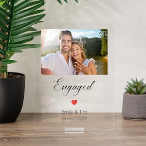 Cadeaux de fiançailles pour couple, cadeaux de fiançailles pour couple, plaque de fiançailles, cadeau personnalisé personnalisé, cadeau de mariage, E01