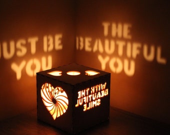 Regalo romántico personalizado para ella o para él, regalo de aniversario para novia, caja de luz de madera de cumpleaños, linterna romántica con mensaje personalizado