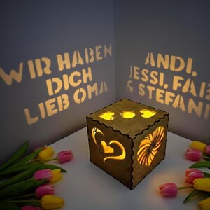 Personalisiertes Muttertag Geschenk für Oma | Nachtlicht Leuchtbox mit Namen, Geschenkidee Großmutter von Enkelkindern