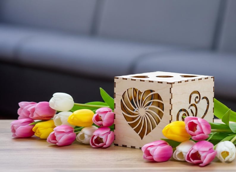Personalisiertes Muttertag Geschenk für Oma / Nachtlicht Leuchtbox mit Namen, Geschenkidee Großmutter von Enkelkindern Natural