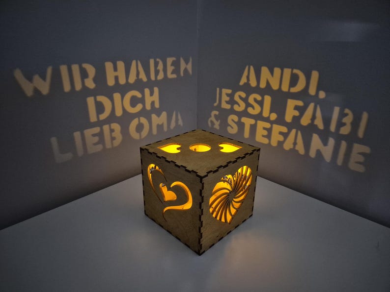 Personalisierte Leuchtbox für Oma | Weihnachtsgeschenk, Urgroßmutter Geschenk, Einweihungsgeschenk