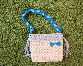 Wicker handbag, elegant, stiff, evening bag, ocean, blue