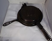 Griswald Waffle Iron Base Cast Iron vintage