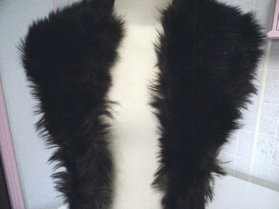Vintage Fischer Fur Collar Long Hook & Eye Closure - image 2